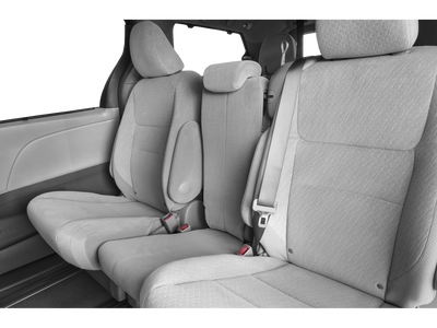 2015 Toyota Sienna L 8 Passenger