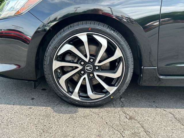 2016 Acura ILX 2.4L w/Premium & A-SPEC Packages