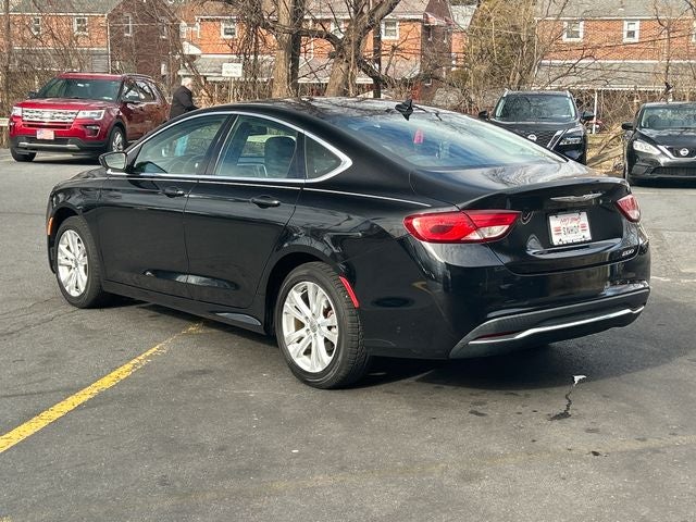 2016 Chrysler 200 Limited