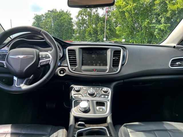 2015 Chrysler 200 C