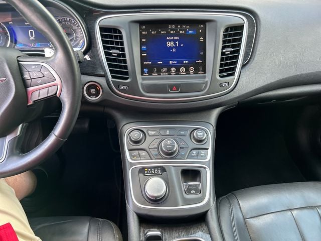 2015 Chrysler 200 C
