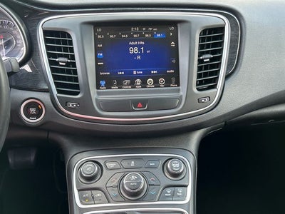 2015 Chrysler 200 C