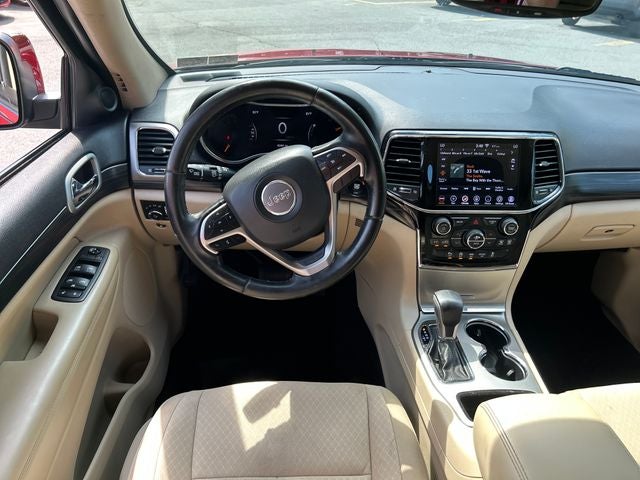 2020 Jeep Grand Cherokee Laredo E