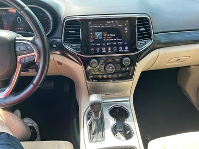 2020 Jeep Grand Cherokee Laredo E