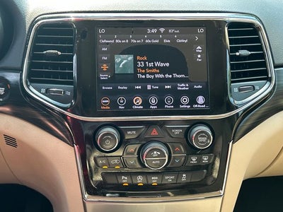 2020 Jeep Grand Cherokee Laredo E