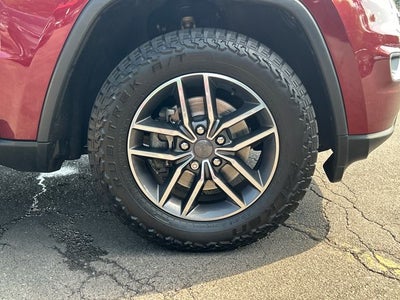 2020 Jeep Grand Cherokee Laredo E