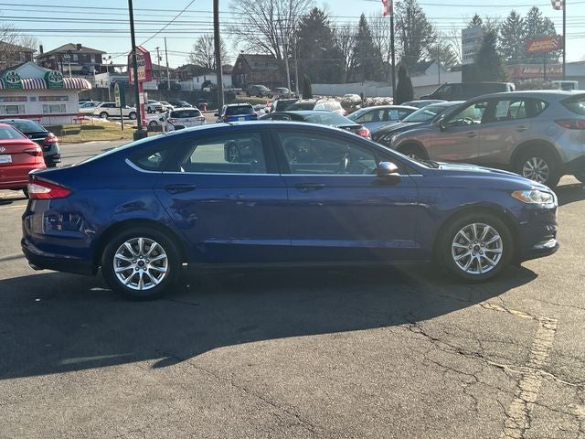 2016 Ford Fusion S