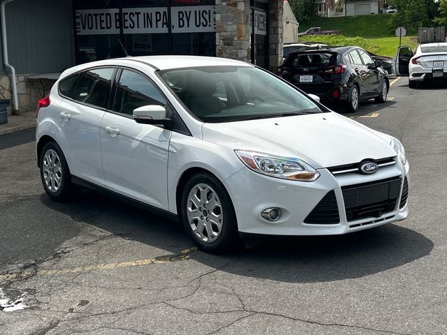 2012 Ford Focus 5 Door Hatch SE's photo