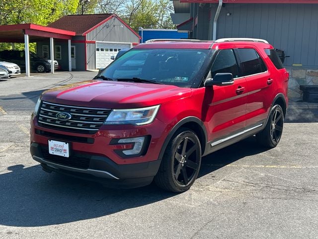 2017 Ford Explorer XLT 4WD's photo