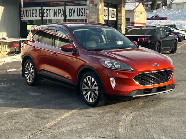 2020 Ford Escape Titanium Hybrid