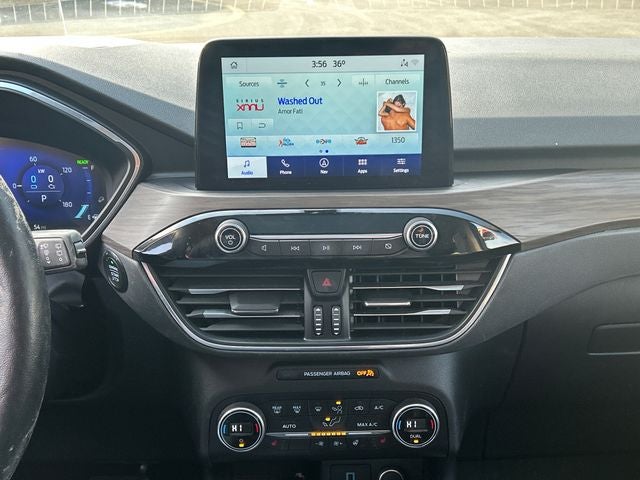 2020 Ford Escape Titanium Hybrid