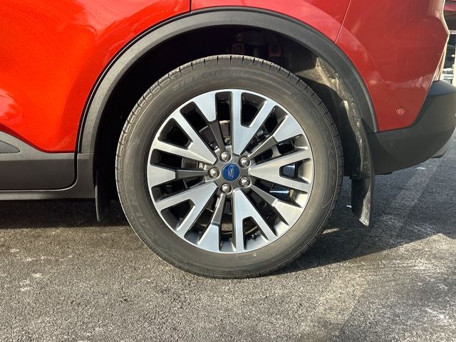 2020 Ford Escape Titanium Hybrid