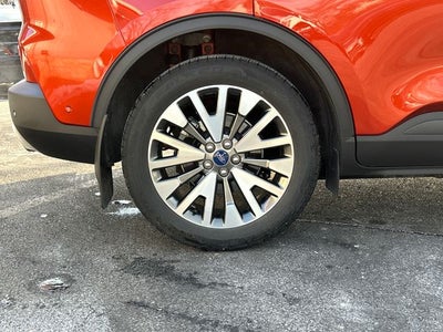 2020 Ford Escape Titanium Hybrid