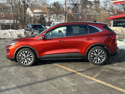 2020 Ford Escape Titanium Hybrid