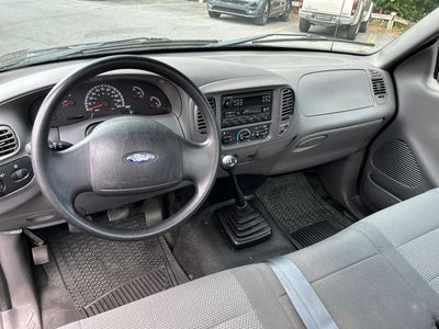 2002 Ford F-150 XL