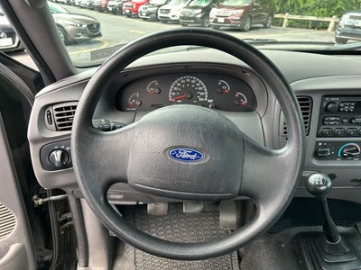 2002 Ford F-150 XL