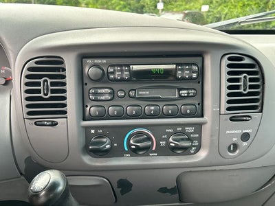 2002 Ford F-150 XL