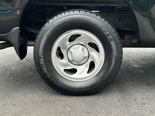 2002 Ford F-150 XL