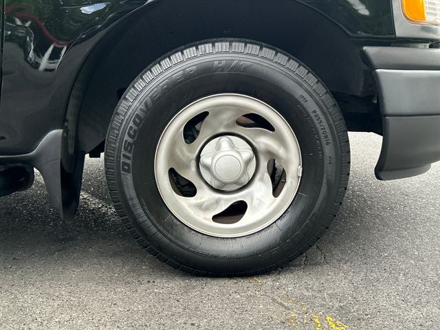 2002 Ford F-150 XL