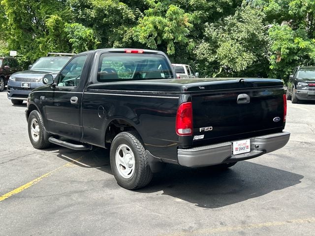 2002 Ford F-150 XL