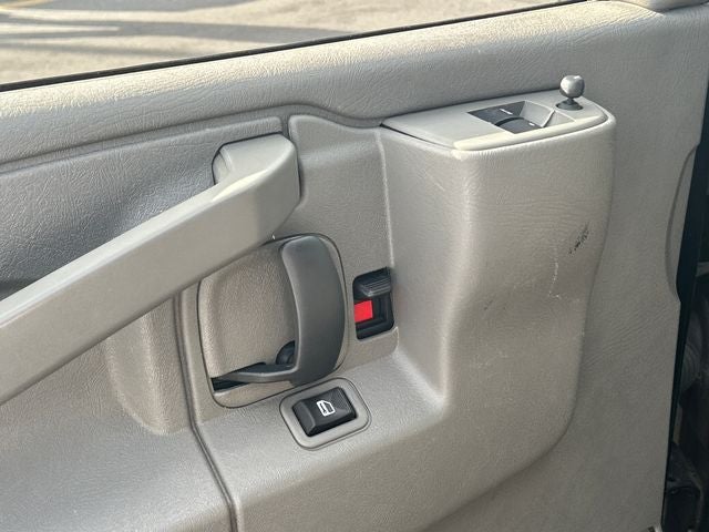 2017 Chevrolet Express 2500 LS Passenger