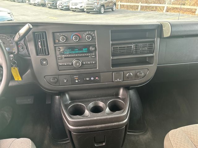 2017 Chevrolet Express 2500 LS Passenger