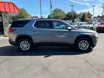2018 Chevrolet Traverse LT Cloth w/1LT