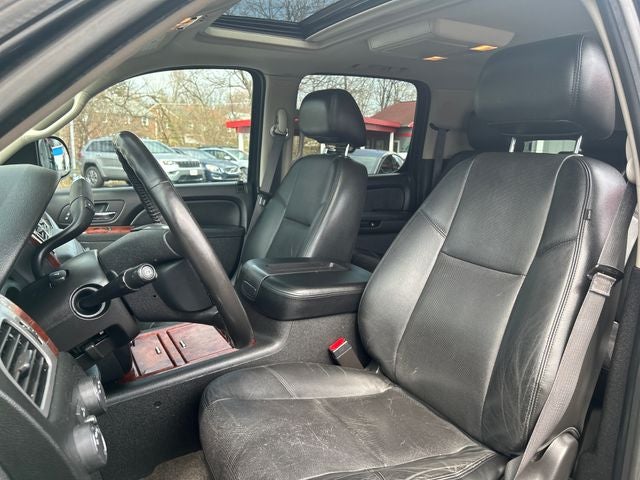 2013 Chevrolet Suburban 1500 LTZ