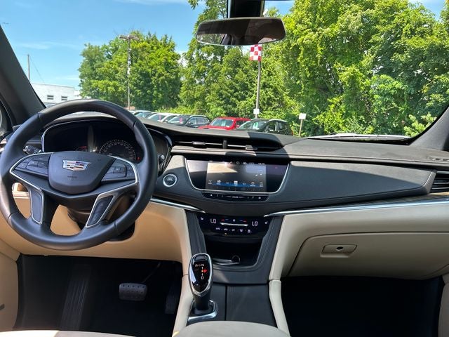 2019 Cadillac XT5 Base