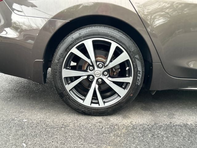2016 Nissan Maxima Platinum