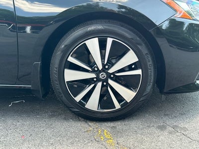 2022 Nissan Altima 2.5 SV