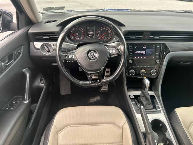 2020 Volkswagen Passat 2.0T R-Line