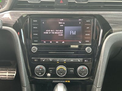 2020 Volkswagen Passat 2.0T R-Line