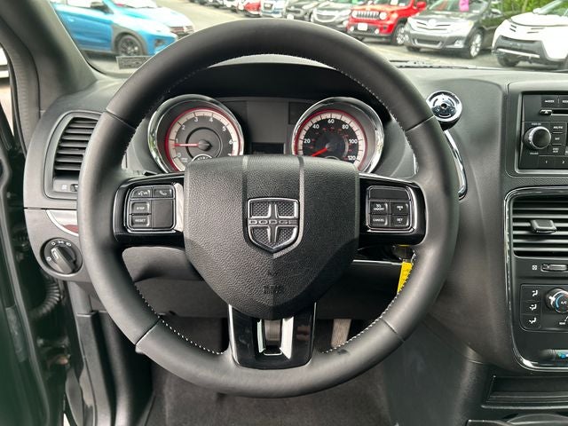 2017 Dodge Grand Caravan SE Plus