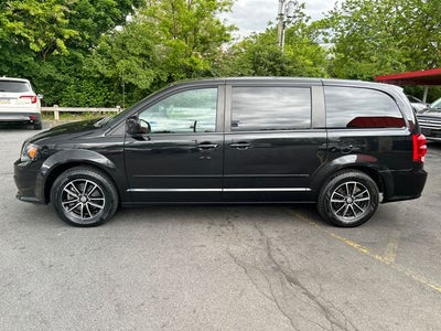 2017 Dodge Grand Caravan SE Plus