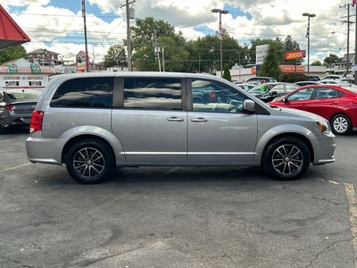 2018 Dodge Grand Caravan SE Plus