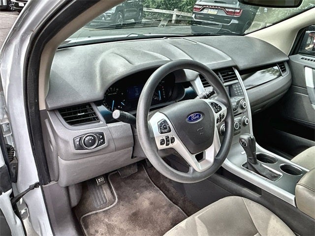 2014 Ford Edge SE