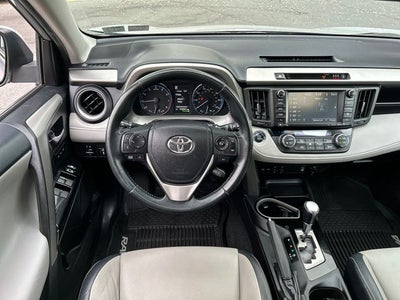 2017 Toyota RAV4 Limited