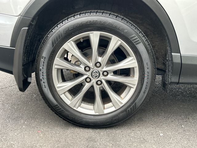 2017 Toyota RAV4 Limited
