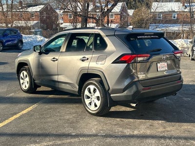 2021 Toyota RAV4 LE