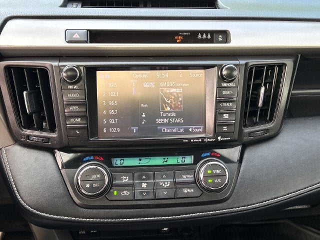 2017 Toyota RAV4 XLE