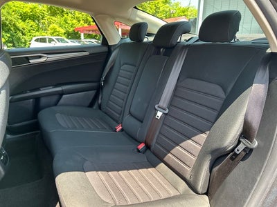 2020 Ford Fusion Hybrid SE