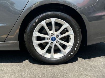 2020 Ford Fusion Hybrid SE