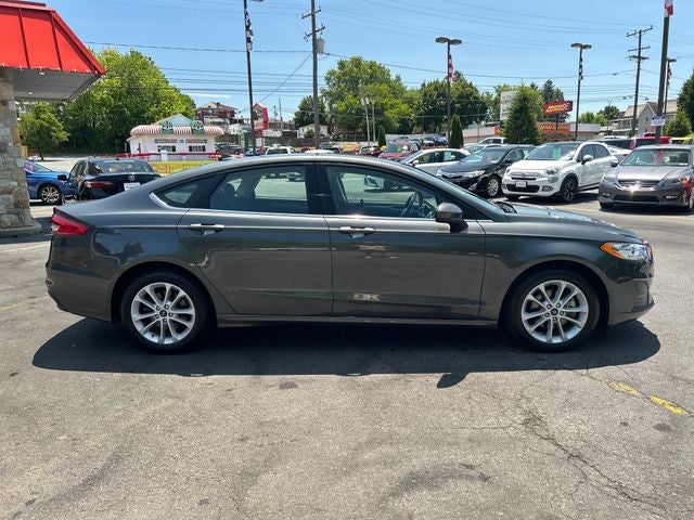 2020 Ford Fusion Hybrid SE