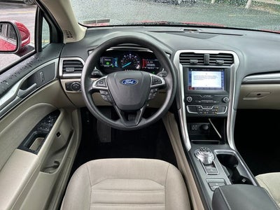 2019 Ford Fusion Hybrid SE
