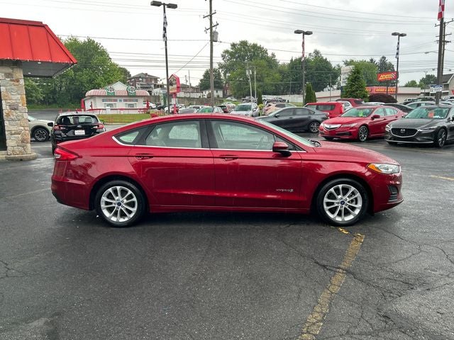 2019 Ford Fusion Hybrid SE