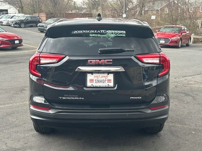 2022 GMC Terrain SLE