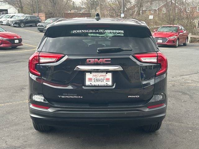 2022 GMC Terrain SLE