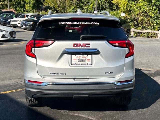 2021 GMC Terrain SLT