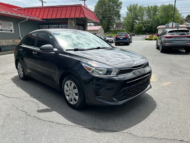 2023 Kia Rio S iVT's photo